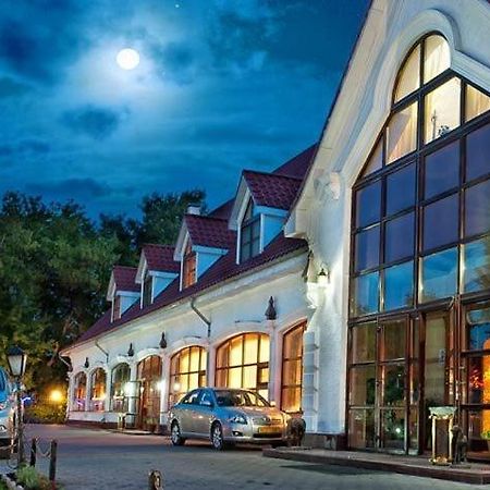 Merey Hotel Karagandy Eksteriør billede