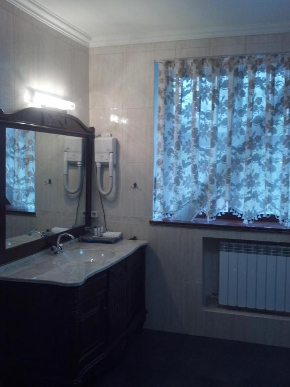 Merey Hotel Karagandy Eksteriør billede