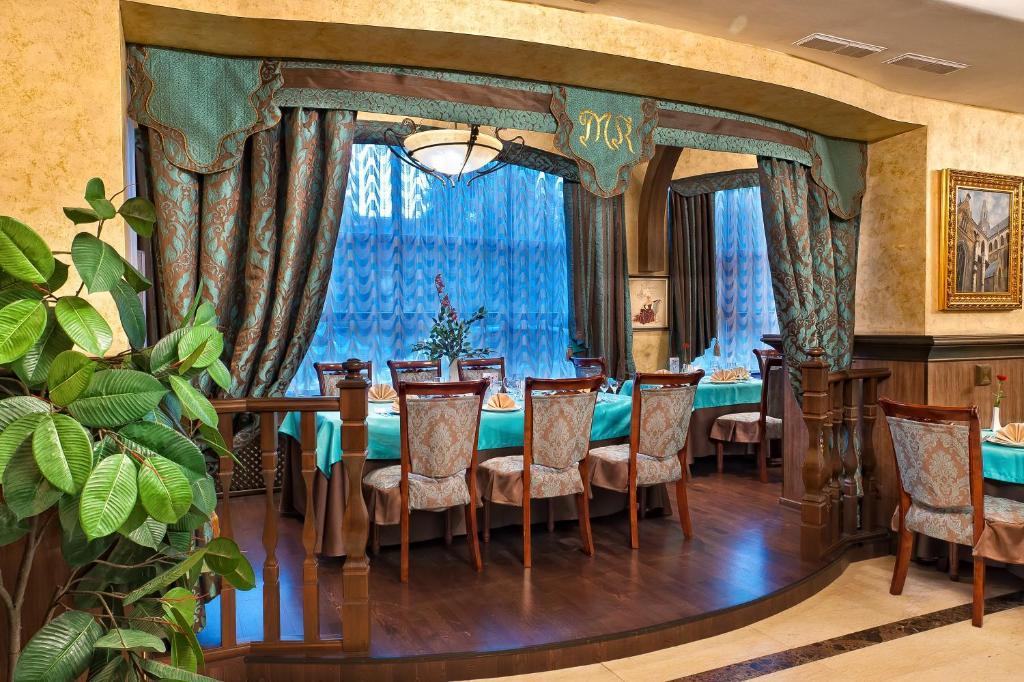 Merey Hotel Karagandy Eksteriør billede